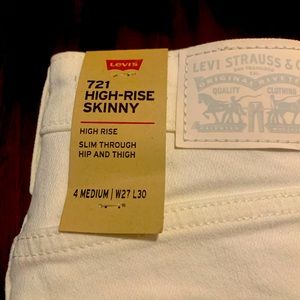721 High Rise Levi jeans